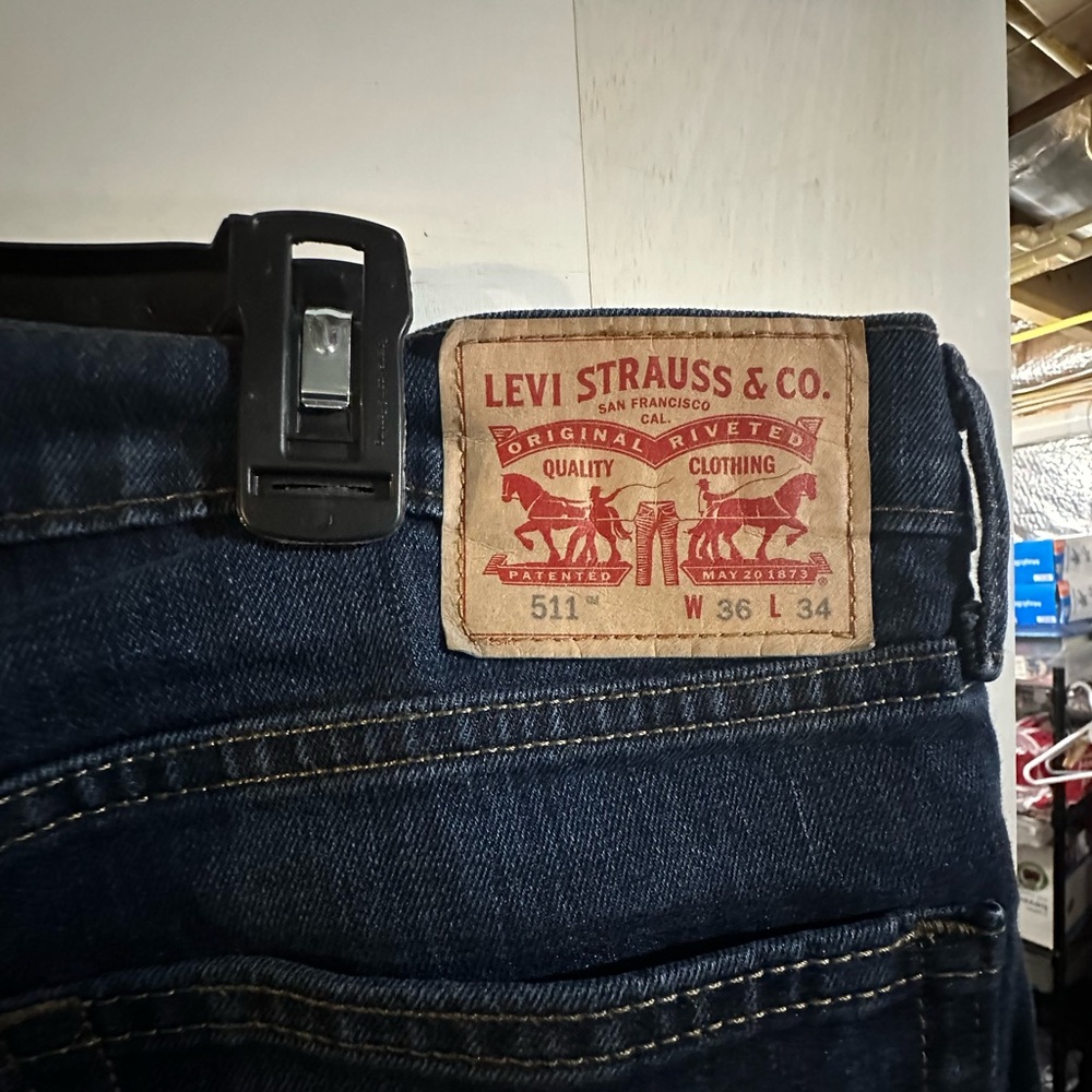 Levis 511 36x34 men’s dark blue jeans